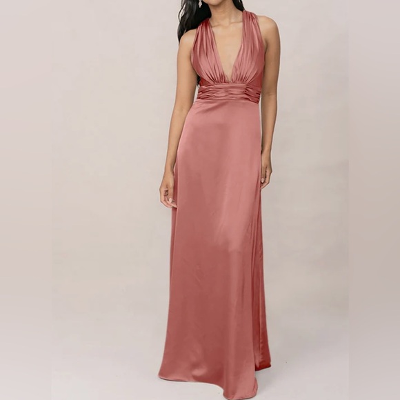Revelry Dresses & Skirts - Revelry Dylan Satin Maxi Dress